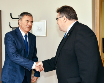 EHU Rector Prof. Ignatov meets Lithuania’s Foreign Minister Linkevičius