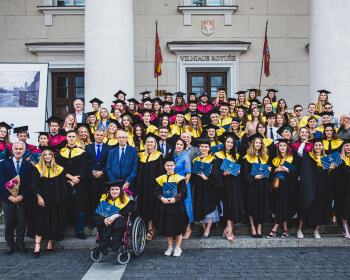 Distinguished Alumnus Khanin to EHU Class 2019: “After returning to Belarus, I have recognized the full potential of humanities education”